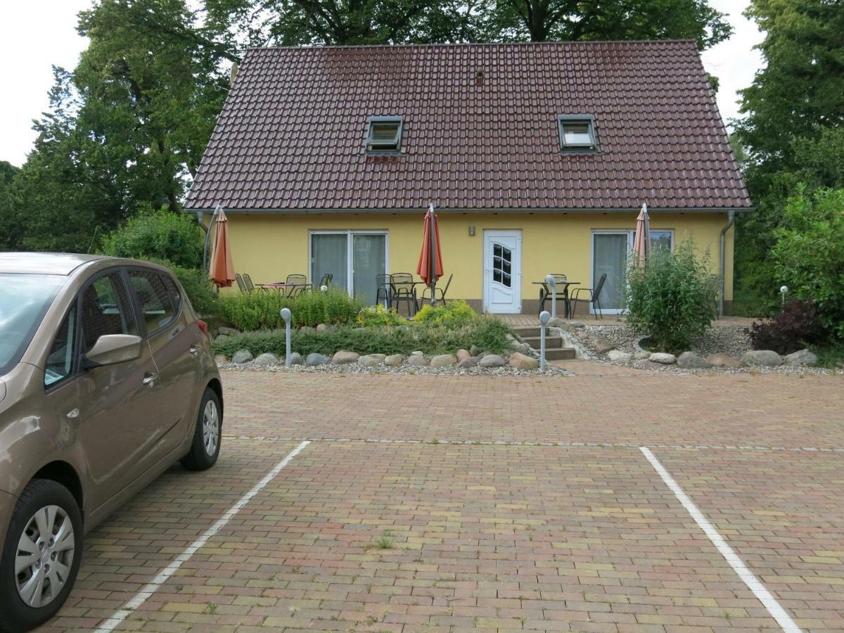 Schoelzke'S Ferienhaus Ralswiek Esterno foto